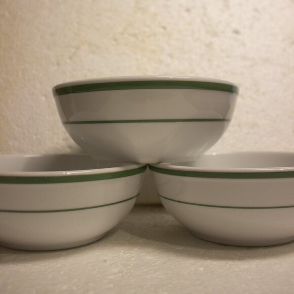Rego Restaurant Ware Bowls Chili, Soups, Desserts Set of 3 - Picture 4 of 5
